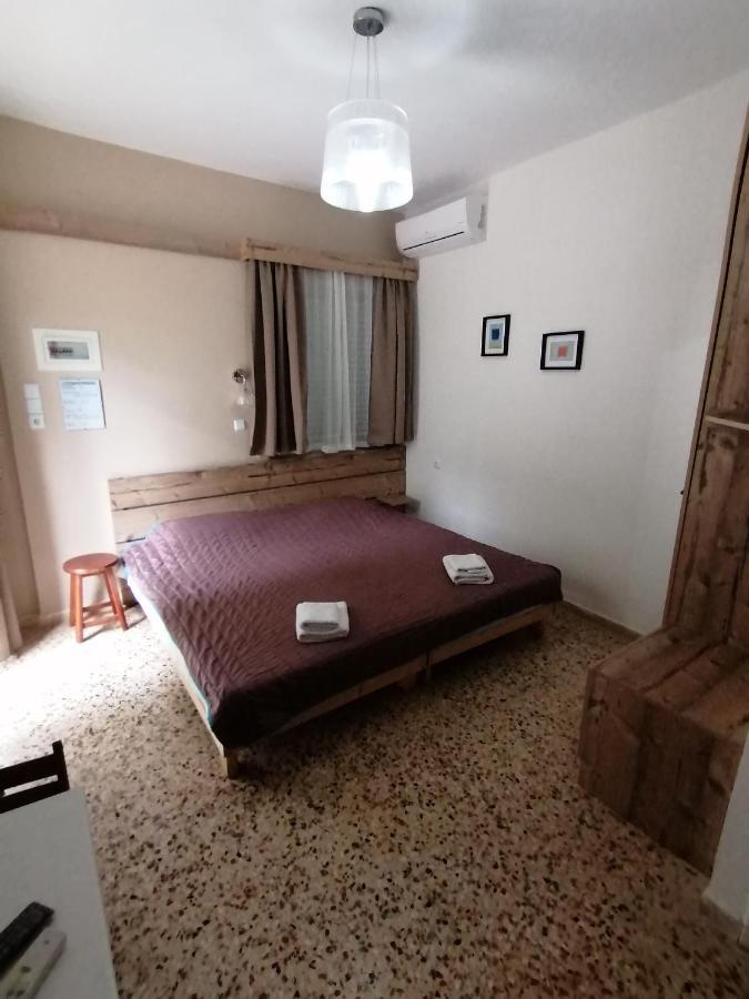 Villa Teo Каламата Екстериор снимка