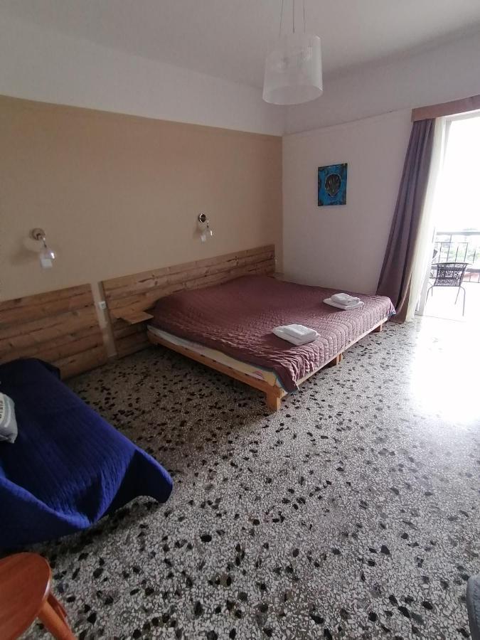 Villa Teo Каламата Екстериор снимка
