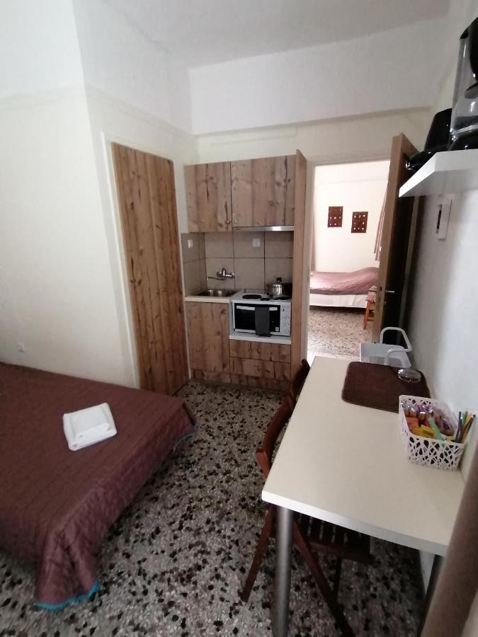 Villa Teo Каламата Екстериор снимка