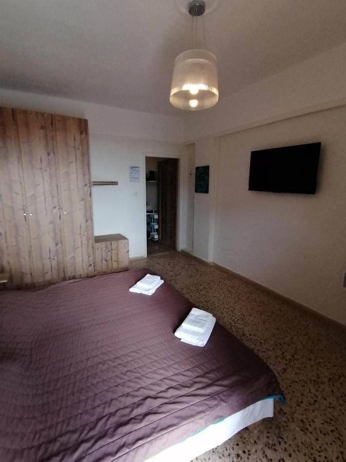 Villa Teo Каламата Екстериор снимка
