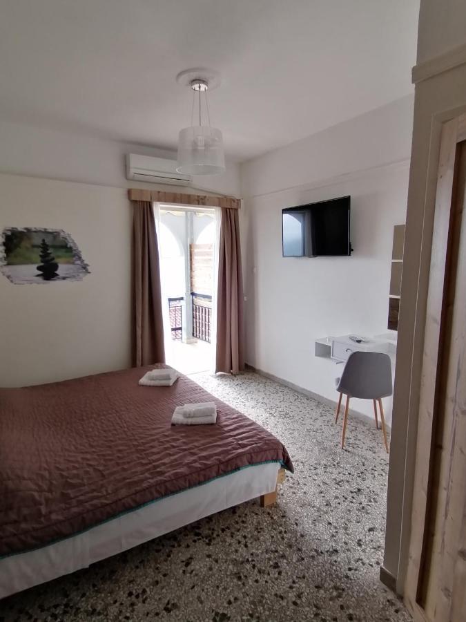 Villa Teo Каламата Екстериор снимка