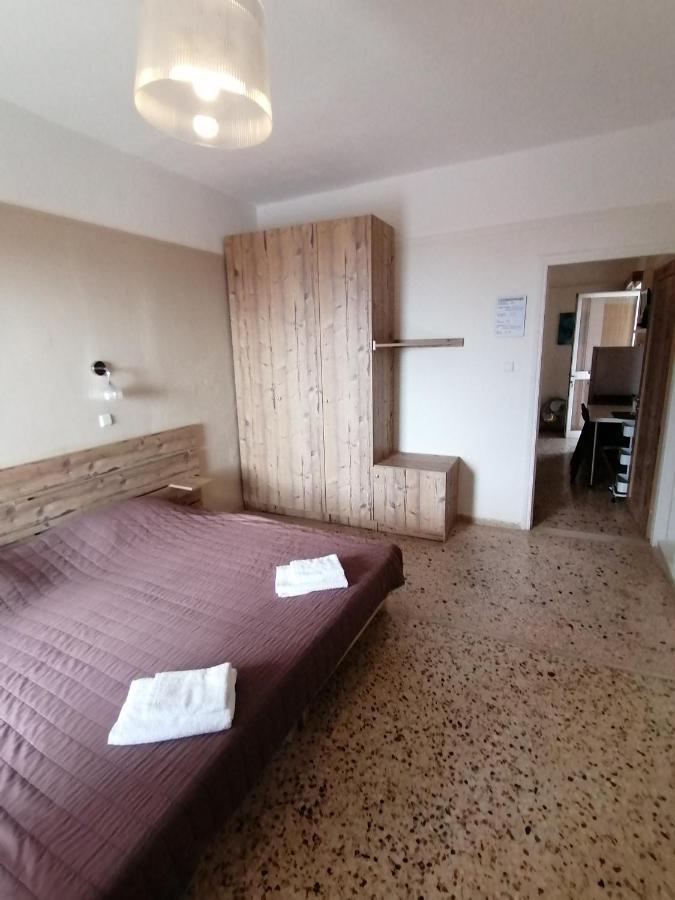 Villa Teo Каламата Екстериор снимка