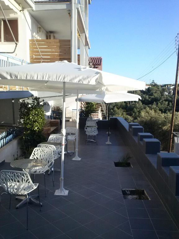 Villa Teo Каламата Екстериор снимка